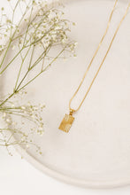 Load image into Gallery viewer, Medallion Necklace Acorn Home + Apparel