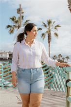 Load image into Gallery viewer, Cortney Mom Shorts