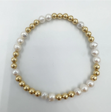 Load image into Gallery viewer, Fresh Water Pearl Bracelet
