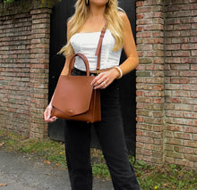 Load image into Gallery viewer, Caitlin Small Tote Acorn Home + Apparel