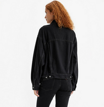 Load image into Gallery viewer, Levi's® '90s Trucker Jacket