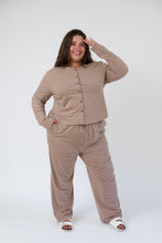 Load image into Gallery viewer, Thalia Lounge Pants Acorn Home + Apparel