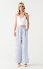 Load image into Gallery viewer, Canadian fashion, spring fashion, summer fashion, linen pants, blue linen pants