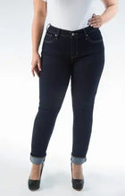 Load image into Gallery viewer, Levi's 311 Shaping Skinny jean Darkest sky plus size.
