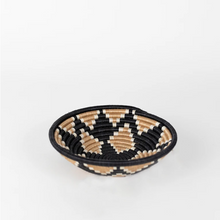 Load image into Gallery viewer, Akaneri Woven Bowls