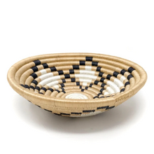 Load image into Gallery viewer, Neri Woven Bowl
