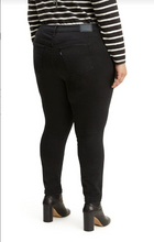 Load image into Gallery viewer, Levi's® 721 High Rise Skinny Plus