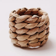 Load image into Gallery viewer, Seagrass Napkin Rings Acorn Home + Apparel