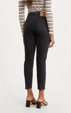 Load image into Gallery viewer, Levi's® Wedgie Icon Fit - Wild Bunch Acorn Home + Apparel