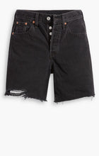 Load image into Gallery viewer, Levi's® 501® Mid Thigh Short