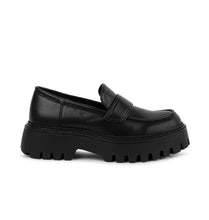 Load image into Gallery viewer, Steve Madden Baker Loafer
