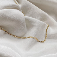 Load image into Gallery viewer, Dainty Figaro Necklace
