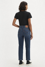 Load image into Gallery viewer, Levi&#39;s® Wedgie Straight
