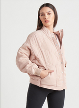 Load image into Gallery viewer, Quilted Tencel Jacket
