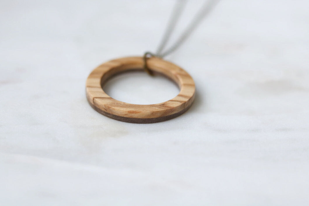 Hollow Circle Necklace